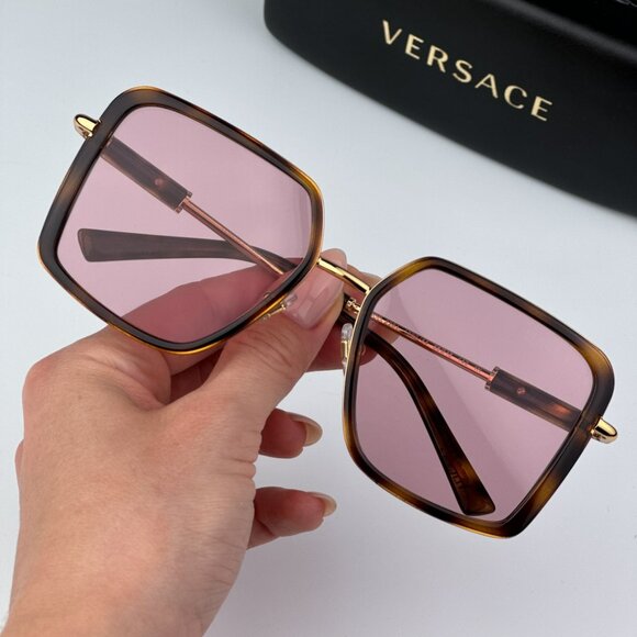 Versace VE2261 100284 BRAND NEW Sunglasses Havana Light Violet Square Unisex - Picture 1 of 10